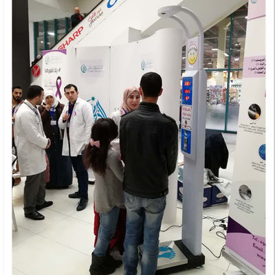 Máquina de medir la altura y el peso con accionamiento de monedas de acero con tamaño de embalaje 104*34*35cm