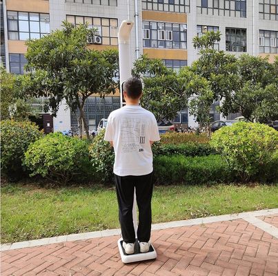 Análisis de la composición corporal y medición de la temperatura con una balanza digital de tipo permanente