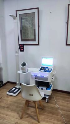 15 pulgadas de pantalla táctil Kiosco de control de salud multifunción con BIM Escala de peso de altura corporal