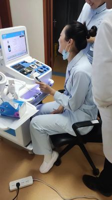 15 pulgadas de pantalla táctil Kiosco de control de salud multifunción con BIM Escala de peso de altura corporal