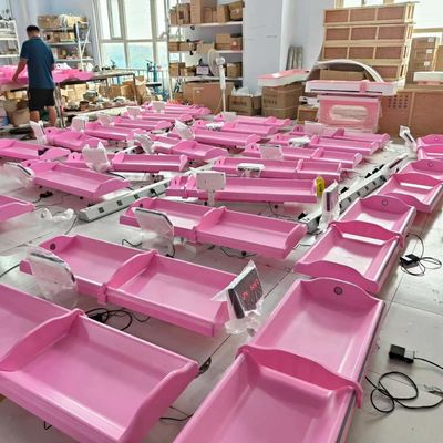 Escala de peso del bebé médico del hospital con soporte personalizado y división mínima de 1 mm