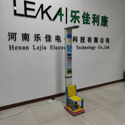 Personalización ODM Niños Peso automático y Escala de altura para niños 50-150cm
