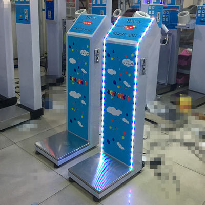 Máquina de medir el peso con operador de moneda fácil de usar para el rango de peso humano 8-200 kg