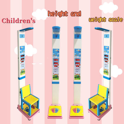 Rango de altura 50-150 cm Balanza electrónica médica para niños para el peso y la altura sentada