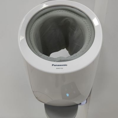 Escala de peso de altura y peso por ultrasonidos con transmisión automática de voz