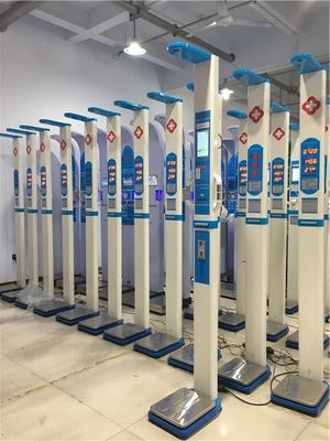 Farmacia Análisis electrónico de composición corporal Escala de IMC para el equilibrio de altura y peso
